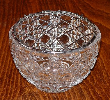 Small Rosebowl in Hobnail Pattern
Unknown maker and date
Keywords: pressed