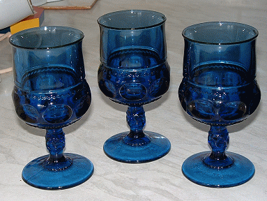 Kings Crown wine goblets
Three blue wine goblets in the Kings Crown pattern.
Keywords: USA