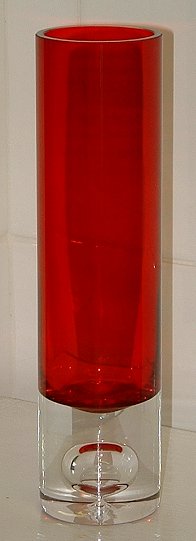 Marks & Spencer bubble vase
Bought new in 2005. Made in China (unknown maker). Has a pierced bubble in the base in the style of Tapio Wirkkala.
Height: 23.5cm Diameter: 6cm
Red colour was a coating that washed off!
Keywords: China