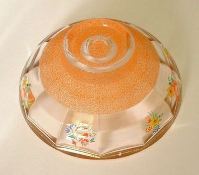 Chance Spiderweb + orange crinkles + floral decals
Fruit set - one large and six small bowls

