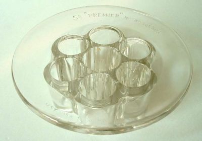 Premier flower holder
Design submitted by Stourbridge Glass but much used by Davidson Glass.
