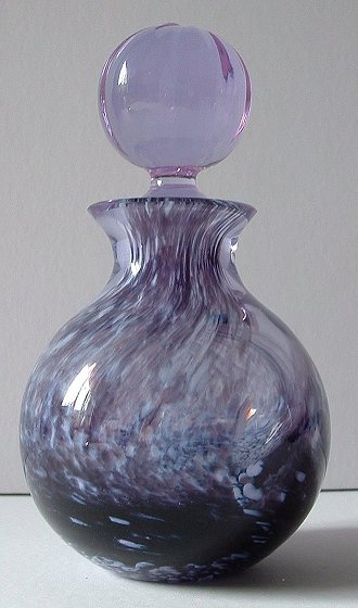 Caithness Laura perfume
Stopper is neodymium glass
Keywords: Caithness neodymium Scotland