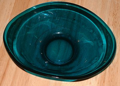 Unknown oval teal dish
Unknown maker - possibly Sowerby, but more probably Nazeing, as a matching one with a Nazeing label was seen in a charity shop in Kendal on 26.6.2013
