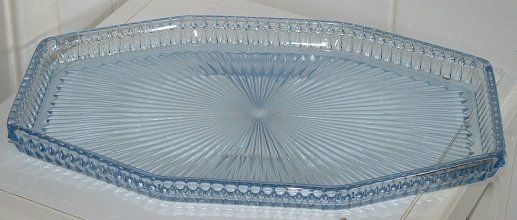 Blue dressing table tray
Rd no. 742290, registered by Bagley & Co., 4 Dec 1928. Matches small pin tray.
Keywords: Bagley pressed England