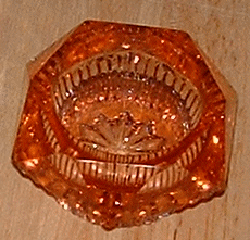 Orange glass salt
Unknown maker
Keywords: pressed