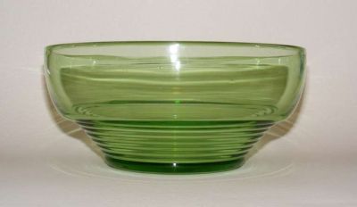 Stuart Crystal, Stratford rings, small bowl
