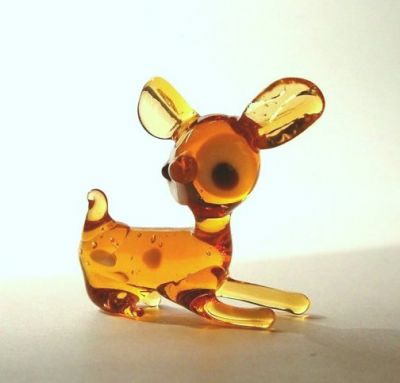 Fawn - seated
Keywords: lampwork