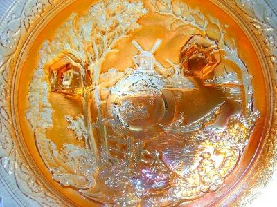 Imperial double dutch carnival bowl - inside detail
Keywords: Imperial pressed carnival USA